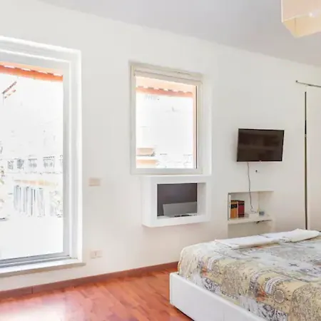 شقة Terrazzo Frattina *