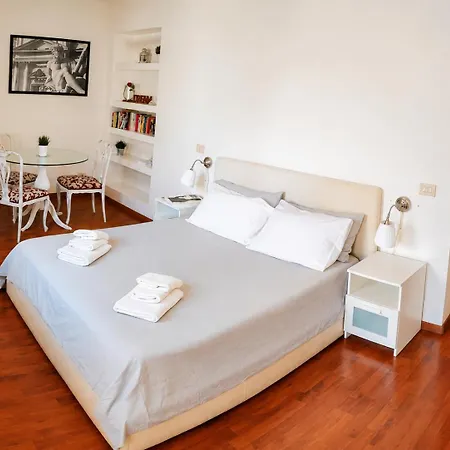 Appartement Terrazzo Frattina - Terrace Rooftop Piazza Di Spagna Rome